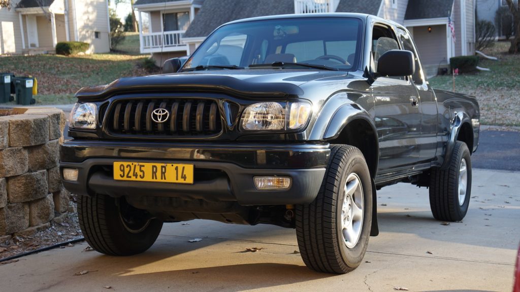 toyota valve cover gasket replacement